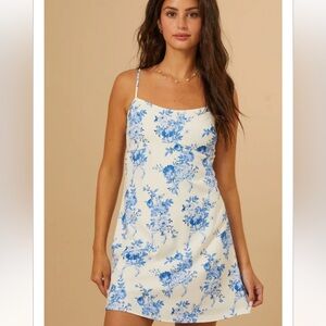 New with tags altard state amalia floral mini dress